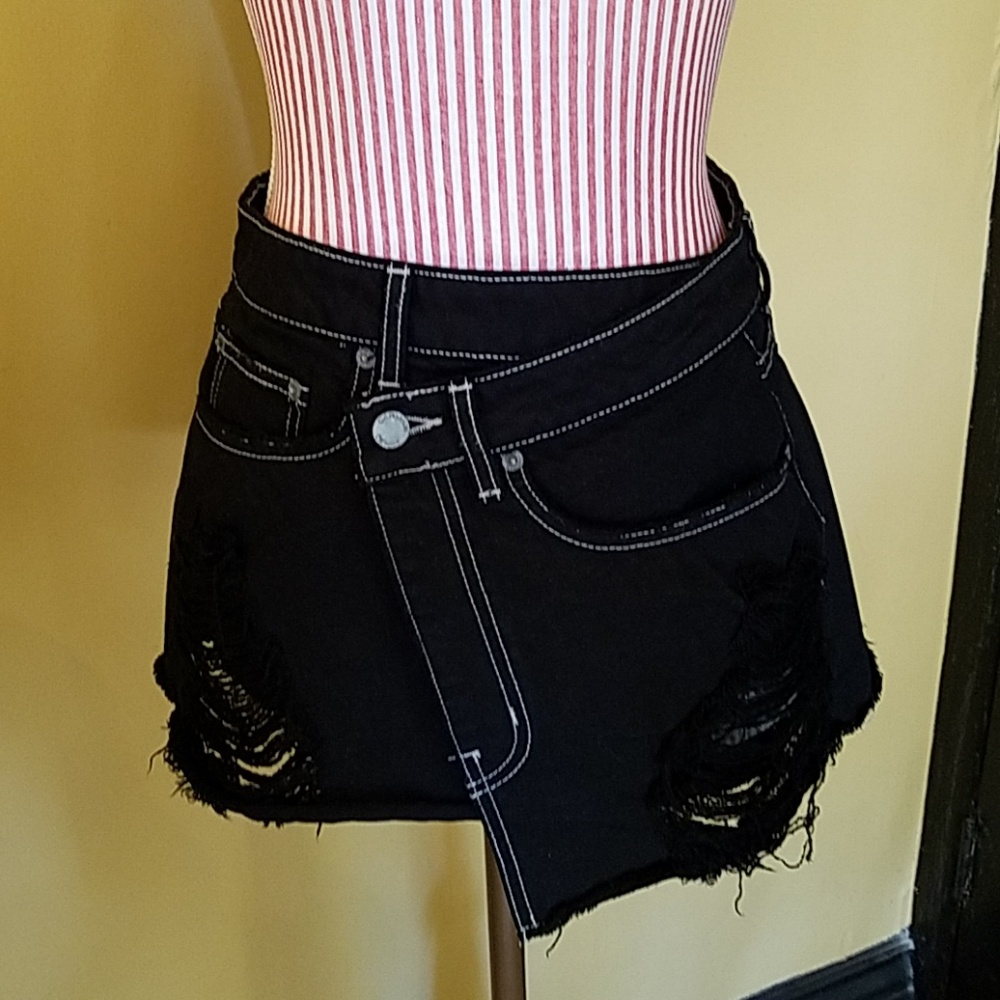 💥Brand New💥 Denim Mini Skirt